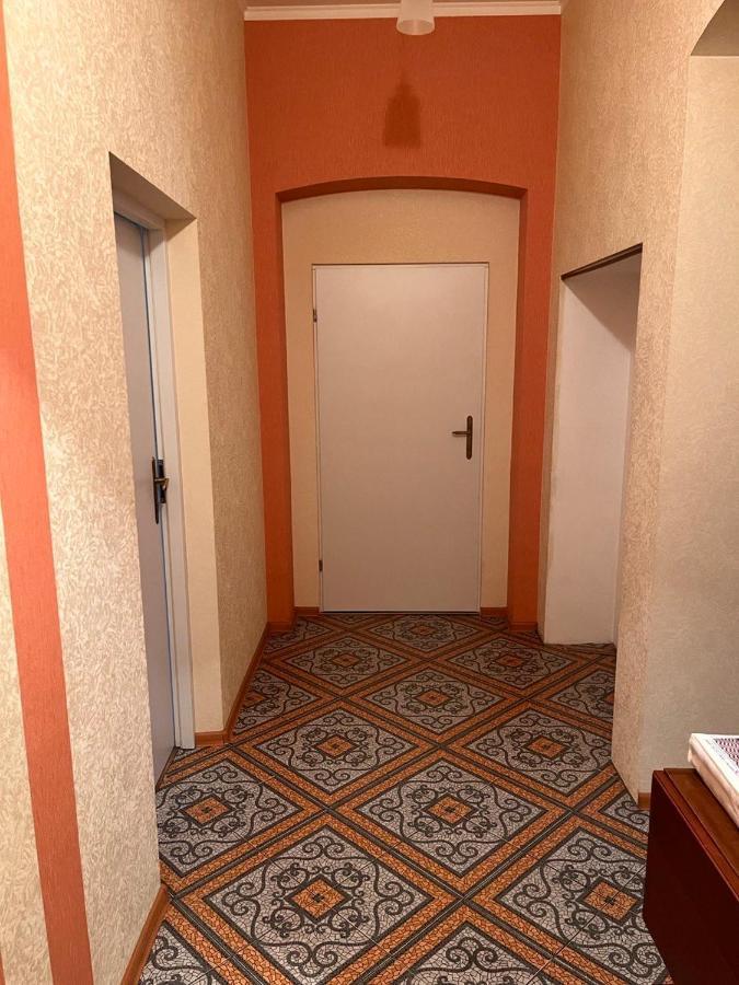 Happy Apartment On Kopernik 30 Lviv Exterior foto